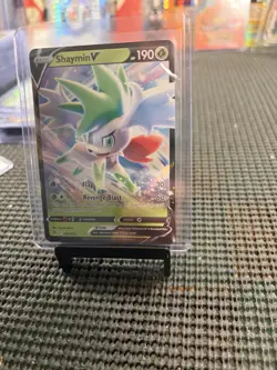 Pokemon TCG Shaymin v Ultra Rare Card 013/172 Brilliant Stars - Image 1