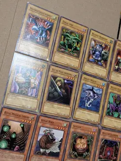 YU-GI-OH SD YUGI EVOLUTION NEAR COMPLETE LOT NO HOLO'S - Image 2