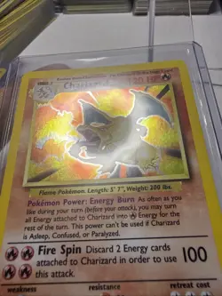 Pokemon TCG Charizard 004/102 Base Set Holo Rare NM-MINT - Image 2