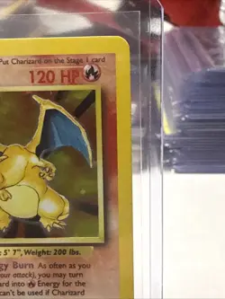 Pokemon TCG Charizard 004/102 Base Set Holo Rare NM-MINT - Image 4
