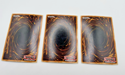Vintage Yu-Gi-OH! Alpa beta & Gamma the Magnet Warriors (DOR-001/2/3) Light Play - Image 2