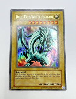 Vintage Yu-Gi-Oh! Blue-Eyes White Dragon (LOB-001 2002 Print Ultra Rare Unlim) - Image 1