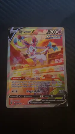 Sylveon V Full Art Ultra Rare Holo 184/203 200 HP Evolving Skies Pokemon TCG - Image 1