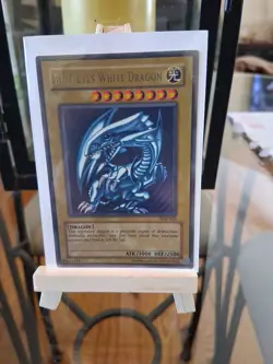 Yu-Gi-Oh Edition 2002 Blue Eyes White Dragon SDK-001 Unlimited Edition Good... - Image 1