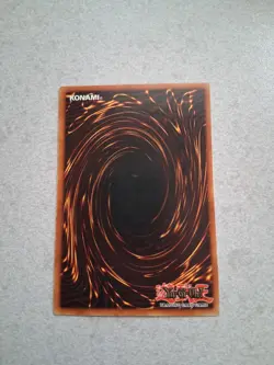 Yu-Gi-Oh Edition 2002 Blue Eyes White Dragon SDK-001 Unlimited Edition Good... - Image 4