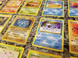 1st Edition / Base Set WOTC 1999 Vintage Only Lot 25 Pokemon Cards - Image 5