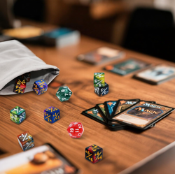MTG Dice Counters 50 Piece Magic Gathering Token Sparkle Dice Set - Image 5