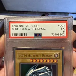 Yugioh 2002 Blue Eyes White Dragon Sdk-001 PSA 5 - Image 2