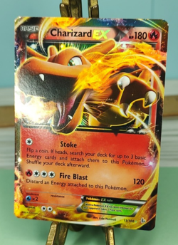 Pokemon Charizard EX Holo Ultra Rare Flashfire 11/106 Basic 180 Trading Card TCG - Image 2
