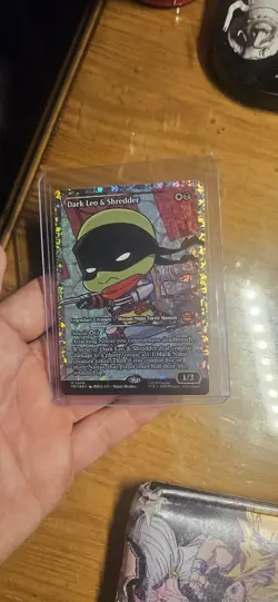 Dark Leo & Shredder (TMT 0299) - Fracture FOIL Showcase - Image 2