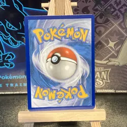 Pokemon TCG Charizard 025/185 Cracked Ice Holo Vivid Voltage NM - Image 3
