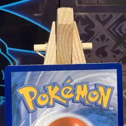 Pokemon TCG Charizard 025/185 Cracked Ice Holo Vivid Voltage NM - Image 4