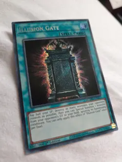 Yu-Gi-Oh Spell card Illusion Gate (Secret Rare) - Image 1