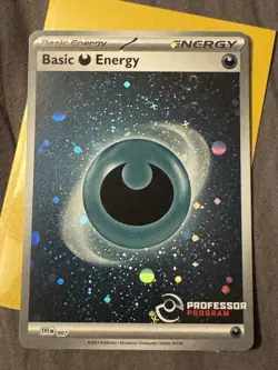 Darkness Energy Professor Program SVE007 - Pokemon TCG 2023 Promo - Image 1