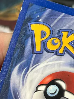Pokemon TCG Umbreon 13/75 Neo Discovery Holo DAMAGED - Image 2