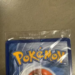 Sealed Trainer Poke Ball SWSH146 Gold Holo Foil Promo Pokemon Card 25th Anniv - Image 4