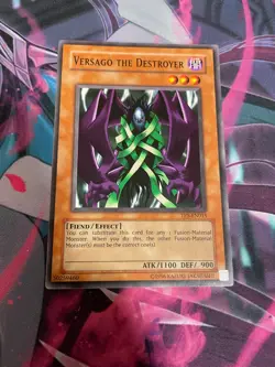 YUGIOH - VERSAGO THE DESTROYER - COMMON - TP5 - LP - Image 1
