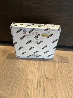 EFL 2026 Eternity Trading Card Hobby Box - 10 Packs of 10 Cards - NEW AND SEALED - Image 3