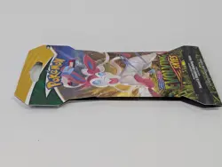 Sealed Pokemon TCG Evolving Skies Sylveon Art Sleeved Blister Booster Pack - Image 3