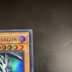 Yu-Gi-Oh! TCG Konami Blue-Eyes White Dragon LOB-EN001 Ultra Rare Holo 3000/2500 - Image 4