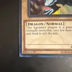 Yu-Gi-Oh! TCG Konami Blue-Eyes White Dragon LOB-EN001 Ultra Rare Holo 3000/2500 - Image 5