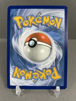 Pokemon Card Lugia 132/185 Holo Rare SWSH Vivid Voltage NM - Image 2