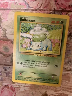 Bulbasaur Base Set Unlimited 044/102 Common Light Play Card Scan VNTG Pokemon - Image 3