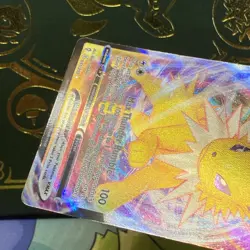 Jolteon VMAX 51/203 Pokemon Evolving Skies MP - Image 4