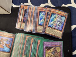 Yugioh 3000+ Collection LOT TONS OF HOLOS Vintage 1996 cards - Image 3