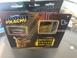 Pokemon Detective Pikachu Case File [3 Packs, Coin & Promo Card] - Image 1