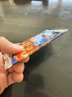 🔥 CHARIZARD 🔥 1999 Pokemon Base Set Unlimited HEAVY Booster Pack - Image 5