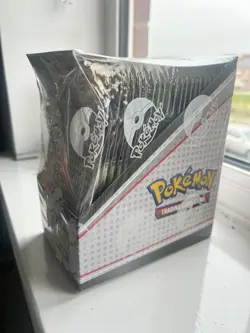 Pokemon Evolving Skies - 24 Sleeved Booster Packs In Sealed Box Retail Packaging - Image 1