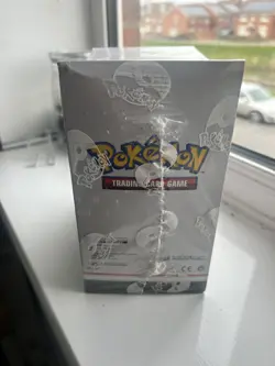 Pokemon Evolving Skies - 24 Sleeved Booster Packs In Sealed Box Retail Packaging - Image 4