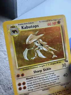 Pokemon TCG Kabutops Fossil 9/62 Holo Unlimited Holo Rare Vintage 1999 LP - Image 3