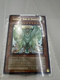 Yugioh Simorgh, Bird of Divinity SD8-EN001 1st Edition Ultra Rare Holo - Image 1