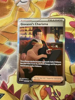 Giovanni's Charisma - 204/165 - 151 - Special Illustration Rare Pokemon Card- NM - Image 1