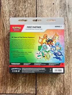 Pokemon TCG: First Partner Illustration Collection: Series 1 - IN HAND - Image 2