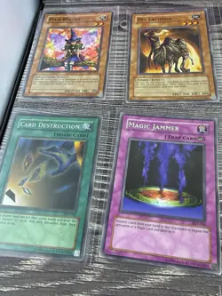 Yu-Gi-Oh Vintage Lot (20 Cards) – Trap Hole, Swordstalker, Spells/Traps Mix - Image 3