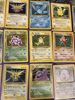 Pokemon Mixed Lot of Vintage Cards Collection 30+ HOLOS and MORE - Image 4