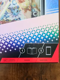 Pokemon TCG: Scarlet & Violet | Prismatic Evolutions Binder Collection - English - Image 3