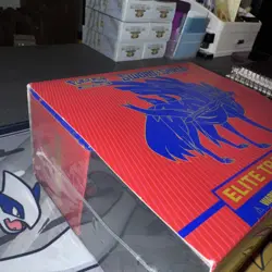 Pokemon TCG Sealed Sword and Shield Base Set ETB Elite Trainer Box Zacian - Image 4