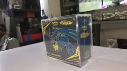 Pokemon sun & Moon TEAM UP elite trainer box RARE!! Sealed ETB with acyrlic Case - Image 2