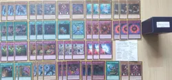 Makyura Critias Lair Drache Unterweltler Finsternis Yu-Gi-Oh! Deck + Hullen - Image 1