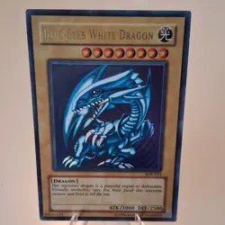 Yu-Gi-Oh! Blue-Eyes White Dragon SDK-001 Kaiba Ultra Rare Konami ATK/3000 DEF/2… - Image 1