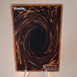 Yu-Gi-Oh! Blue-Eyes White Dragon SDK-001 Kaiba Ultra Rare Konami ATK/3000 DEF/2… - Image 2