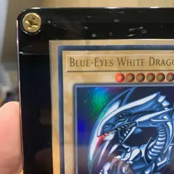 Yu-Gi-Oh! TCG Blue-Eyes White Dragon 1st Edition LCKC-EN001 - Image 2