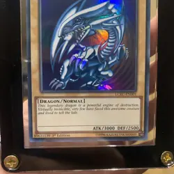 Yu-Gi-Oh! TCG Blue-Eyes White Dragon 1st Edition LCKC-EN001 - Image 5