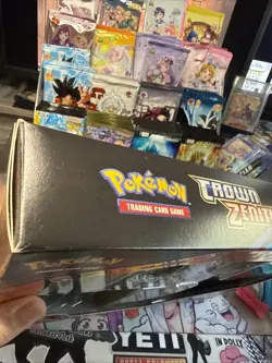 Nintendo Pokemon TCG Crown Zenith Collection Box - 11 Packs Shiny Zamazenta 820650851636 - Image 3