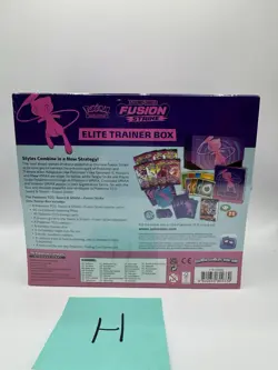 Pokemon TCG: Sword & Shield Fusion Strike Elite Trainer Box 820650809330 - Image 4
