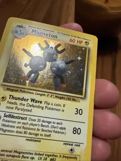 Pokemon TCG Magneton Holo Rare Base Set Unlimited 9/102 - Image 2
